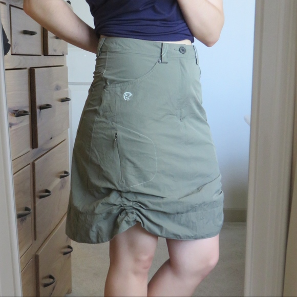 SOLD Columbia Hardware Adjustable Skirt EUC - Picture 2 of 7